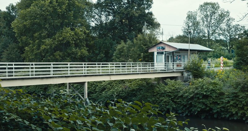 Über Brücken / Over Bridges